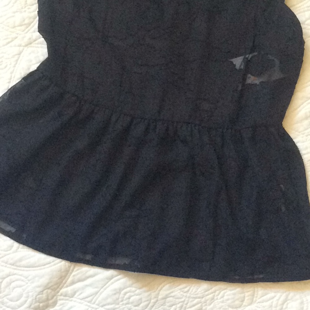 NWT Kenzie Floral Peplum Top - Picture 3 of 7